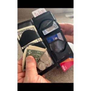 Dangle Wallet